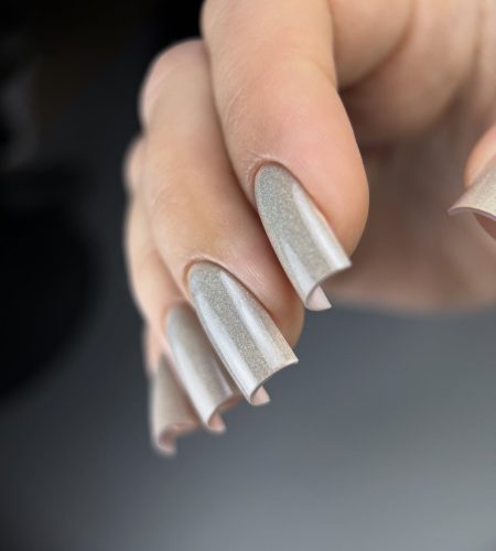 About 587730443 18549218866062546 5801291420971067295 n